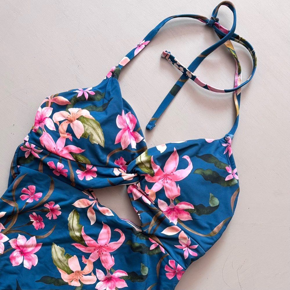 KONA SOL Tropical Print Cutout Design Halter Tie Floral One Piece Swimsuit